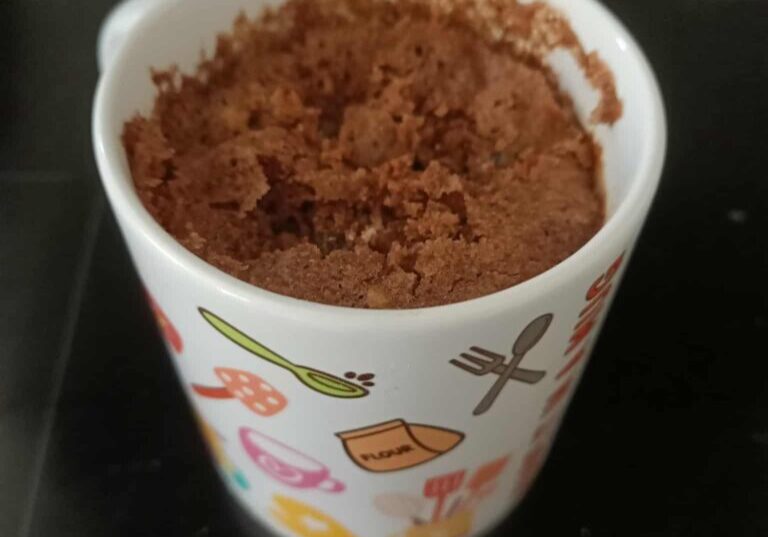 Hot Cross Bun Mug INTB (2)